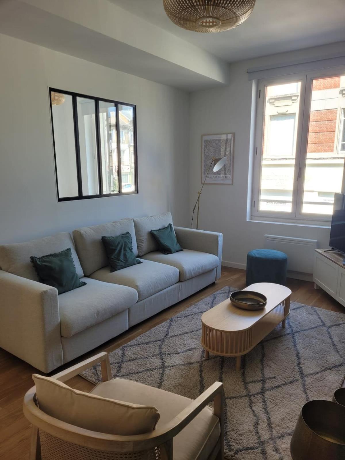 L'elegant Apartment *